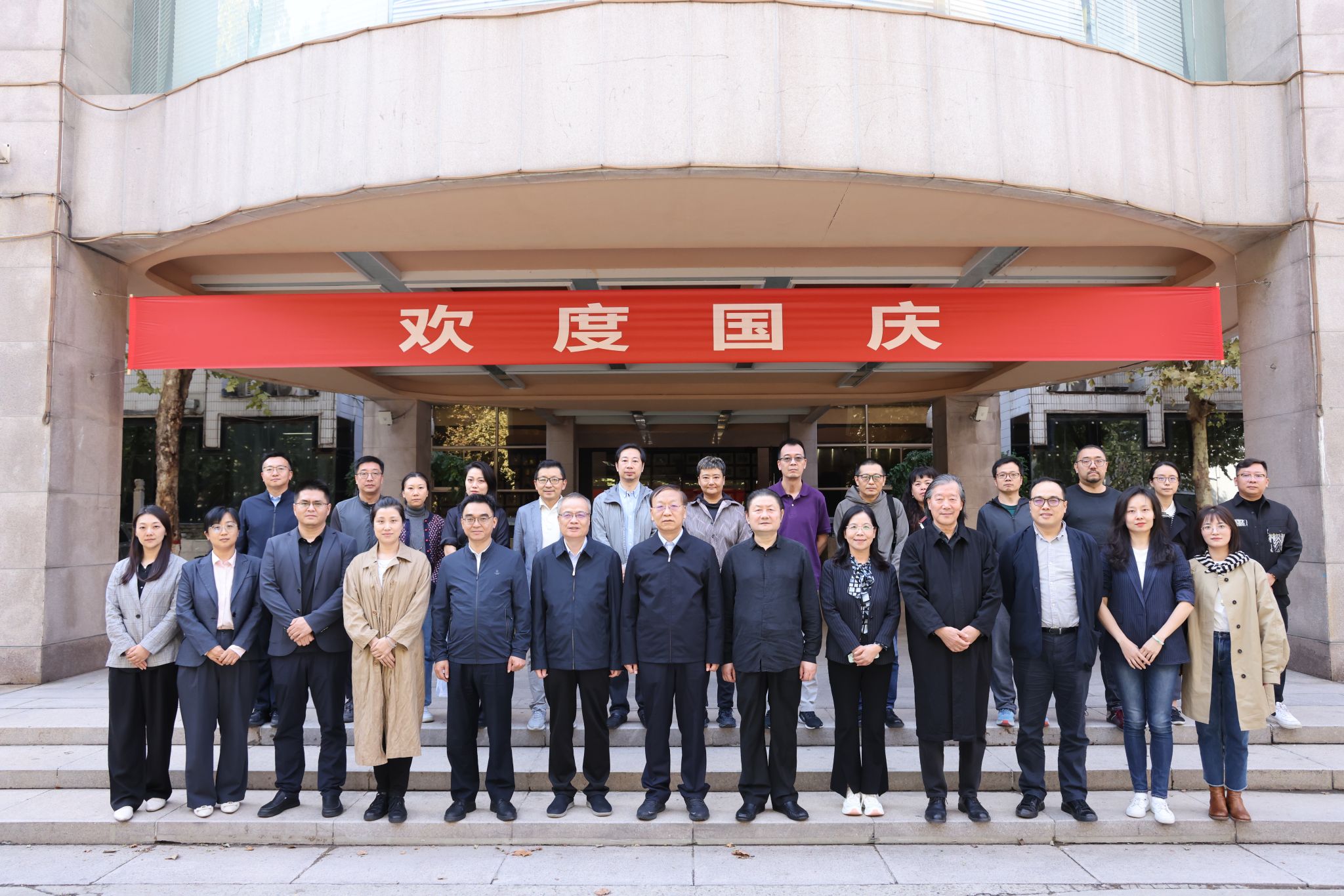 13cca16.jpg