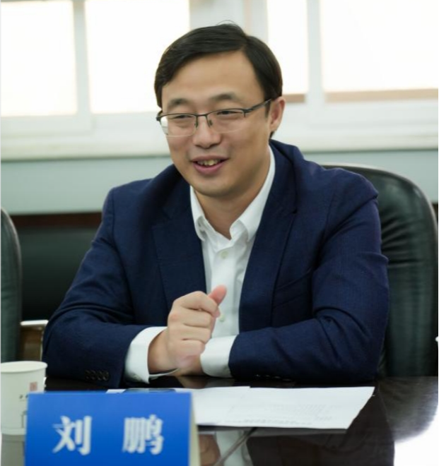 刘鹏董事长.png